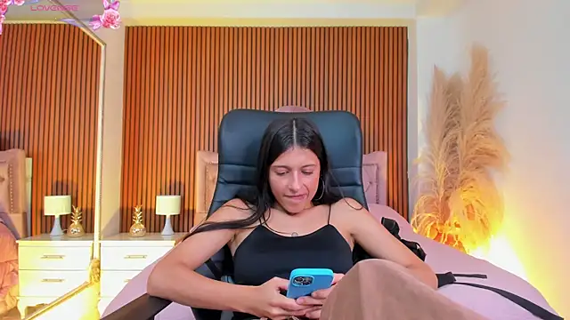 Chatroom XXX en direct de Agathaargent_