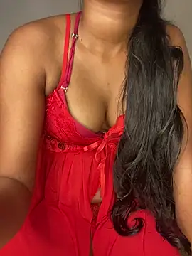 kati_beauty Adlı Modelin Canlı XXX Sohbeti