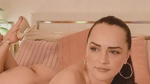 Chatroom XXX en direct de SiennaRosse