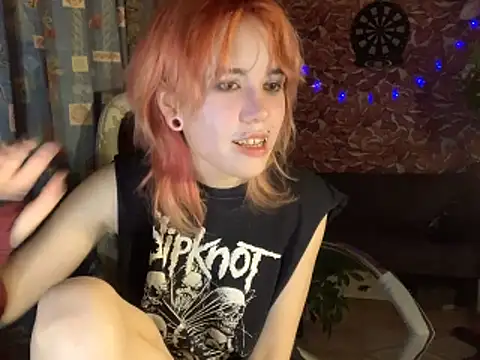 Вебкам-шоу whiny_emo_boi