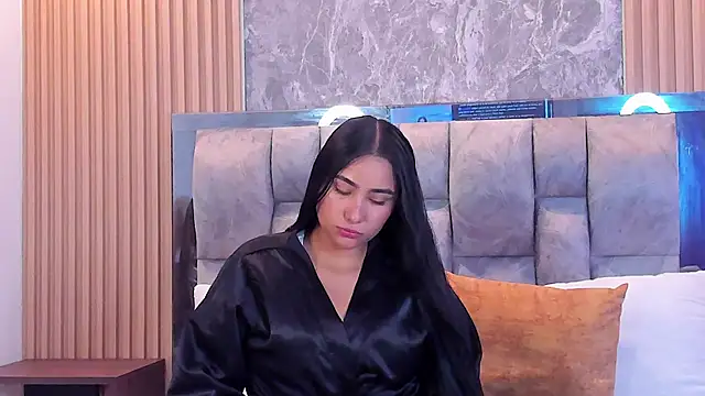 Sulay_Kim Adlı Modelin Canlı XXX Sohbeti