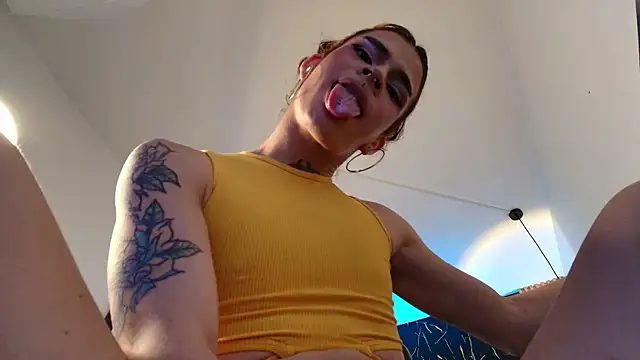 Bella_salvatore Show Webcam