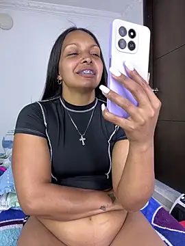 sandylau: онлайн-секс-чат