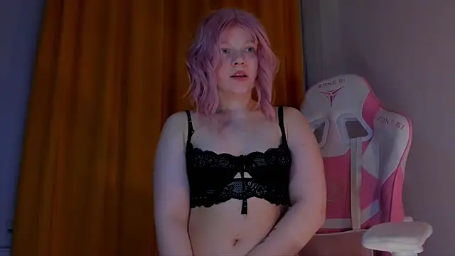 SueNiceeeee Adlı Modelin Canlı XXX Sohbeti