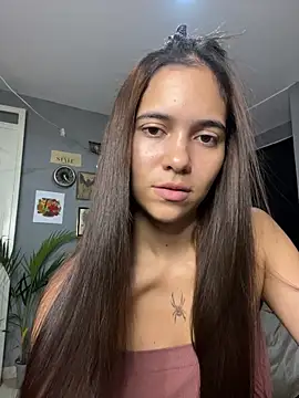 XXX chat uživo modela Michis69