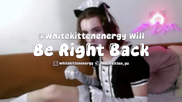 whitekittenenergy webcam show