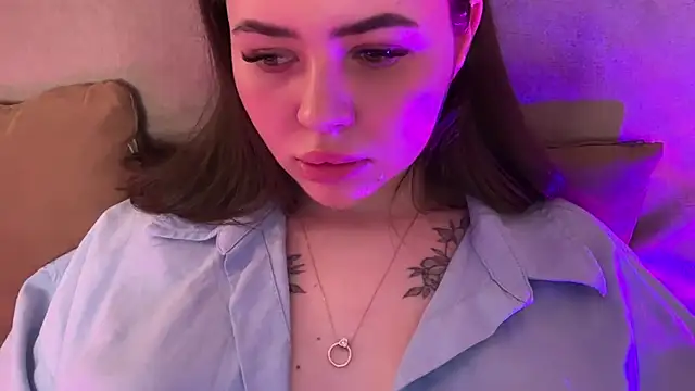 AlmaryKim: онлайн-секс-чат