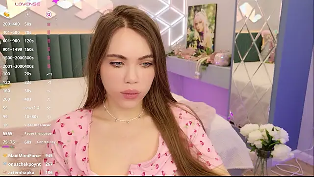 Chatroom XXX en direct de MimiForce