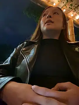 Scarlet_auraa: απευθείας συνομιλία ΧΧΧ