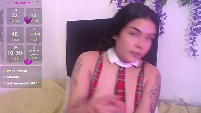 Chat +18 de Giannagp ao vivo