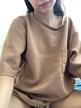 candy_deluxe লাইভ XXX চ্যাট