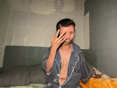 Lady_moon95 লাইভ XXX চ্যাট