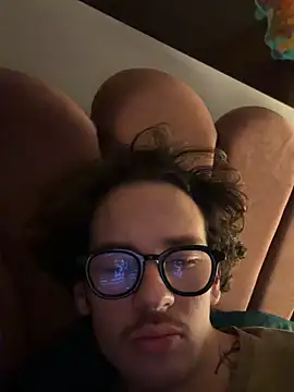 hardmecl: διαδικτυακό σόου στην κάμερα