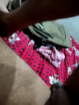 Show modela riyaroy087 na web-kameri