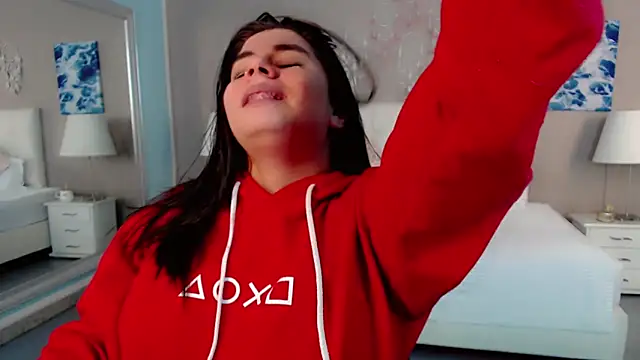 _Maddison_Ivanova_ Webcam show