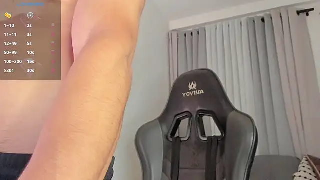 AXEL_OWENのライブXXXチャット