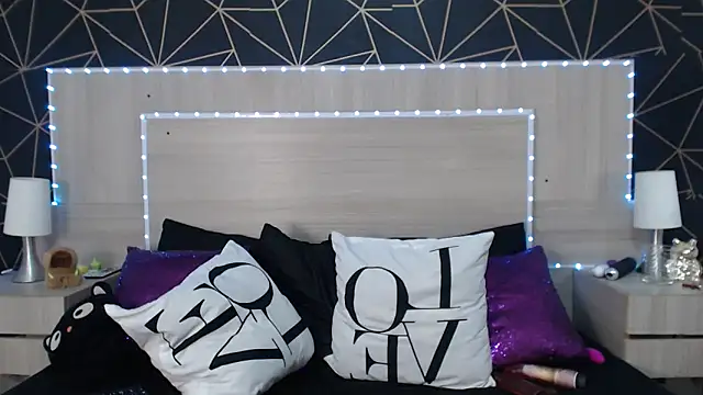 SamanthaMarcus Adlı Modelin Canlı XXX Sohbeti