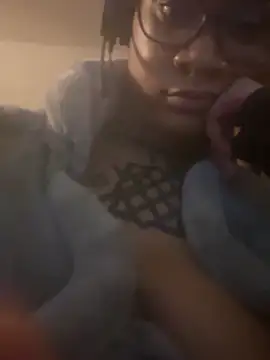 Živý XXX chat nickytheehawtie