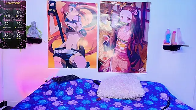 Maddy__Jones 现场XXX聊天