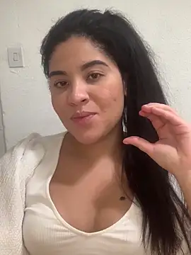 Chat +18 de _byerii ao vivo