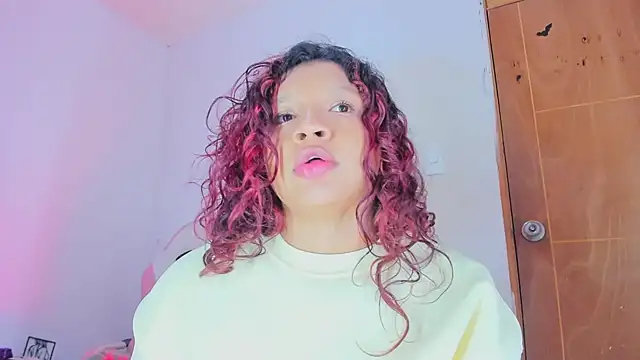 Emily_Coper18 – Naživo XXX chat