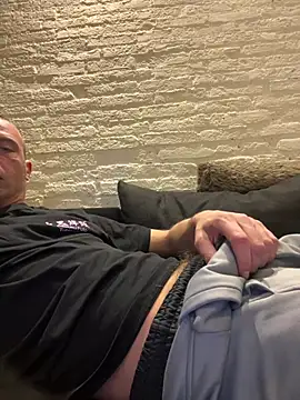 Rotteei1 – webcam-show