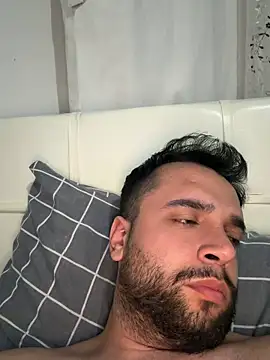 Arin21201 Adlı Modelin Web Kamerası Şovu