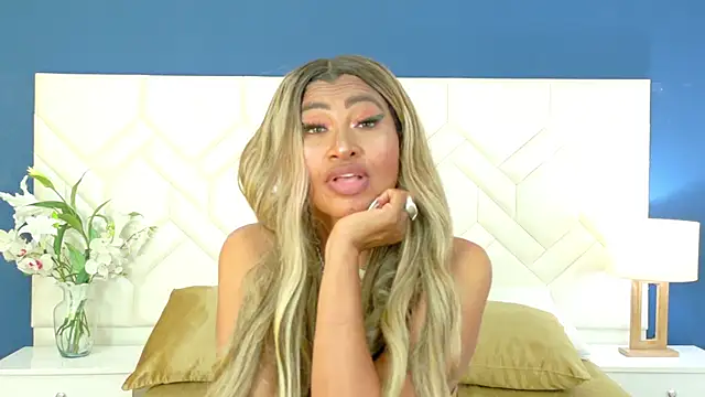 Czat XXX na żywo – Kiara_Parker_