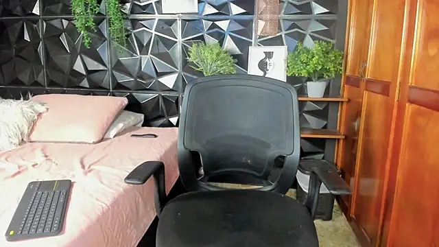 elliot_coltonのライブXXXチャット