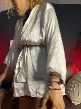 EvangelineLove_のライブXXXチャット