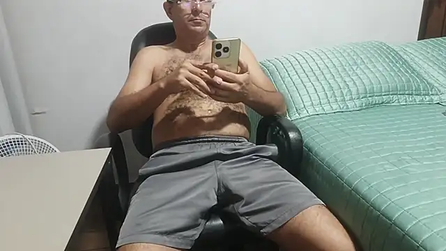 Show de Mineirinho44 na webcam