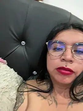 Živý XXX chat Devilsweet17