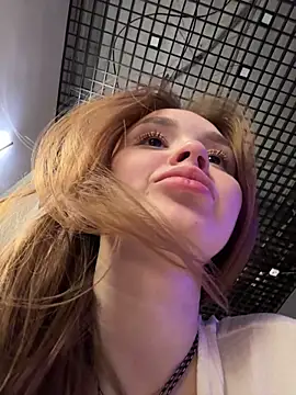 Živý XXX chat MiraBliss