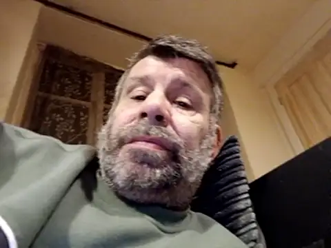 stud2512n Live XXX chat