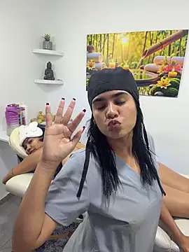 Czat XXX na żywo – Spa-Girls