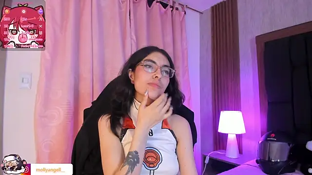 Molly_A's Webcam Show