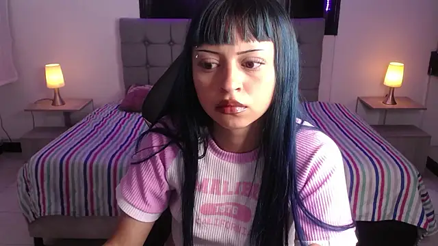 XXX chat uživo modela _ceeleste_cute_