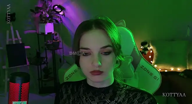 -Kottyaa-'s Live XXX Chat