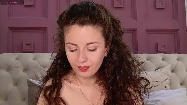 AnaAnaisのウェブカメラショー