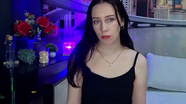 MonicaSweetx Adlı Modelin Canlı XXX Sohbeti