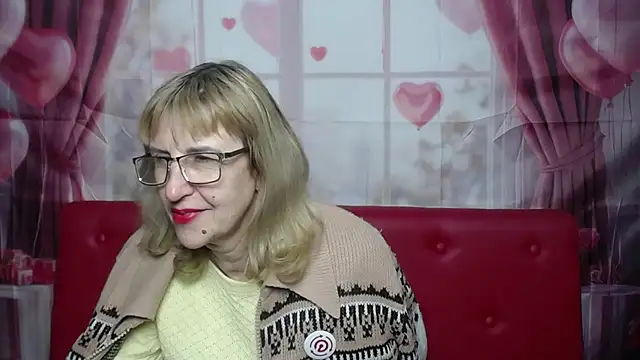 PattySanny Adlı Modelin Canlı XXX Sohbeti