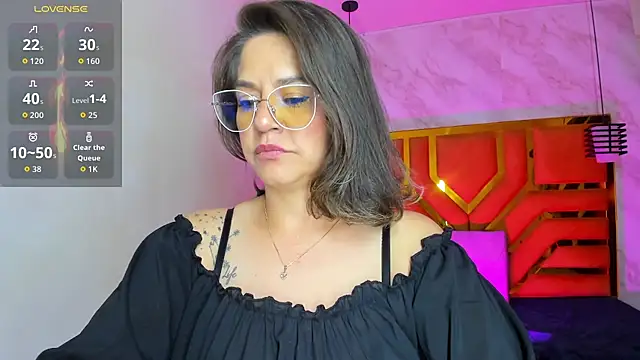 Luciifeer_'s Live XXX Chat