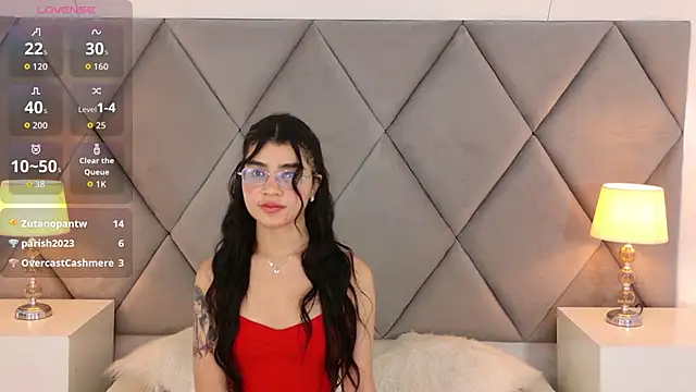 OliviaDiaz's Live XXX Chat