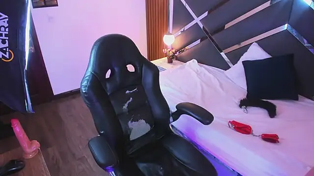 Kittie_Vixen – Kamerová šou