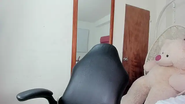 thalia_nichols' Live XXX Chat