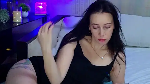 MonicaSweetx's Live XXX Chat