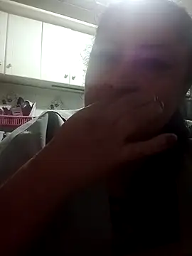 Keyla01_ élő XXX-chatje