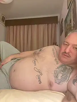 Russirayu Webcam show