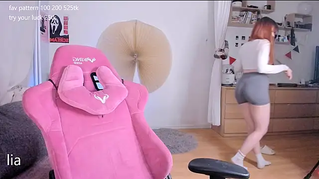 lil_lia Chat XXX live