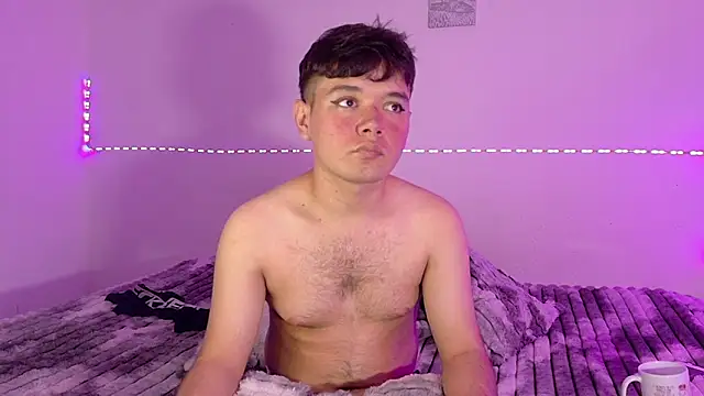 Show modela Kody_Royale na web-kameri